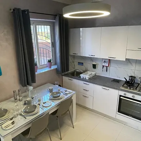 Sereno - Luxury With Hot Tub - Walk To St Julian's And Paceville Apartment