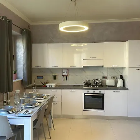 Sereno - Luxury With Hot Tub - Walk To St Julian's And Paceville Is-Swieqi