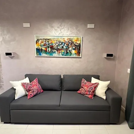 Apartment Luxury With Hot Tub Is-Swieqi