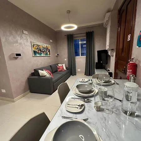 Sereno - Luxury With Hot Tub - Walk To St Julian's And Paceville Apartment