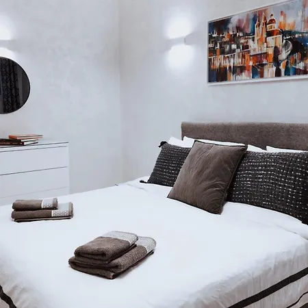 Sereno - Luxury With Hot Tub - Walk To St Julian's And Paceville * Is-Swieqi