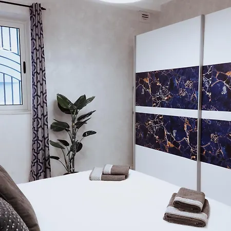 Apartment Sereno - Luxury With Hot Tub - Walk To St Julian's And Paceville Is-Swieqi