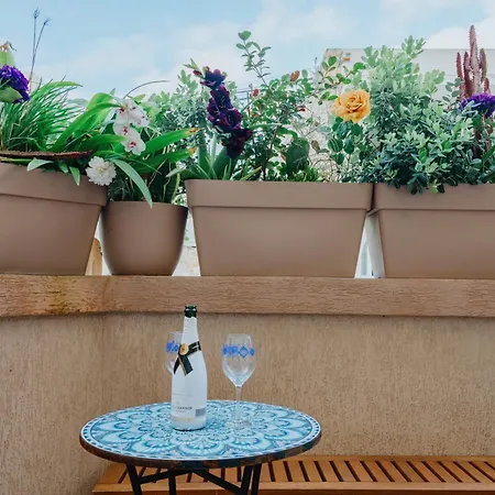 아파트 Sereno - Luxury With Hot Tub - Walk To St Julian's And Paceville Is-Swieqi