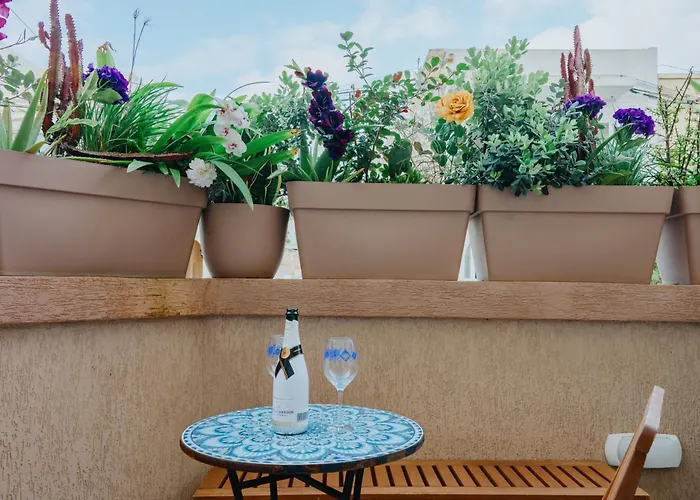 아파트 Sereno - Luxury With Hot Tub - Walk To St Julian's And Paceville Is-Swieqi